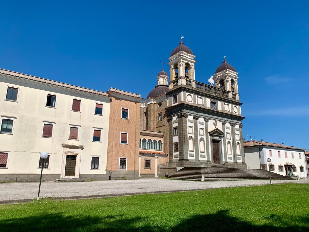 Monastero San Vincenzo - Casa Per Ferie Hotell Bassano Romano Eksteriør bilde