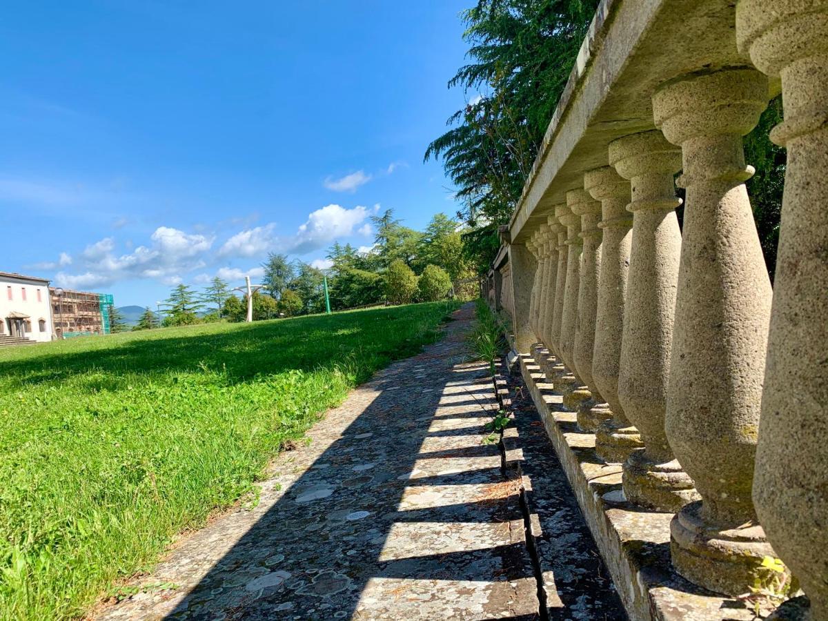 Monastero San Vincenzo - Casa Per Ferie Hotell Bassano Romano Eksteriør bilde