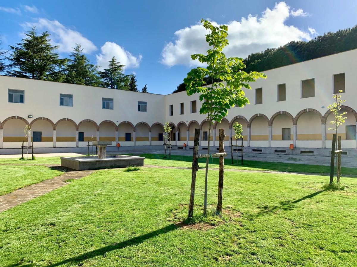 Monastero San Vincenzo - Casa Per Ferie Hotell Bassano Romano Eksteriør bilde